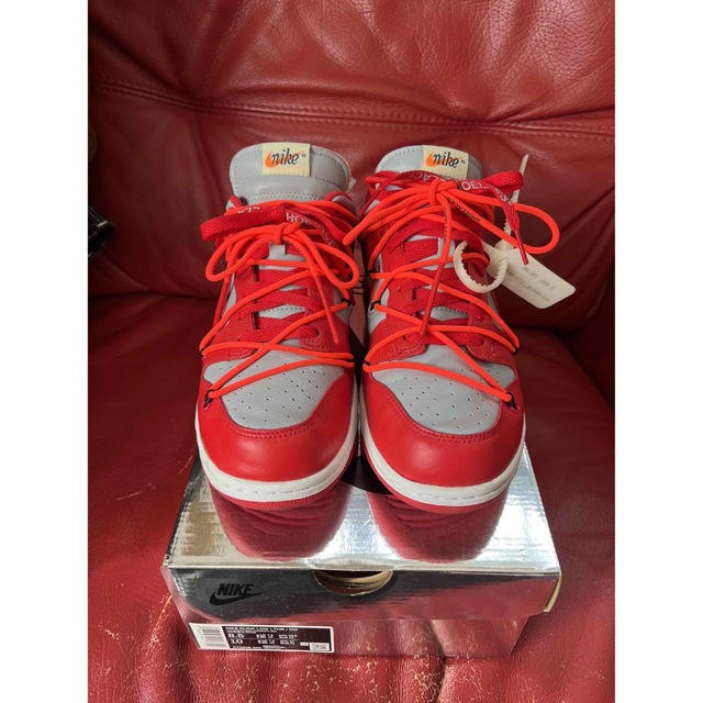 OFF-WHITE × NIKE DUNK LOW RED-WOLF GREYスニーカー