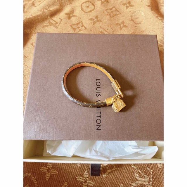 ルイヴィトン LOUIS VUITTON ブレスレット ブラスレ・アルマ 【代引き