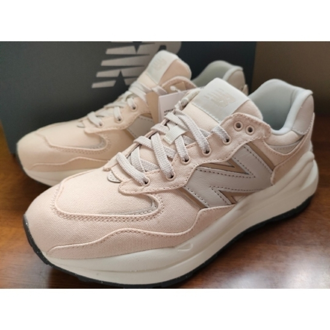 New Balance(ニューバランス)の③希少❤【emmi】ニューバランス W5740PDA 24.5cmBEIGE レディースの靴/シューズ(スニーカー)の商品写真