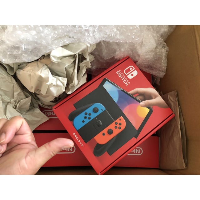 状態新品未開封【17時まで即納品】Nintendo Switch（有機ELモデル）ネオンカラー