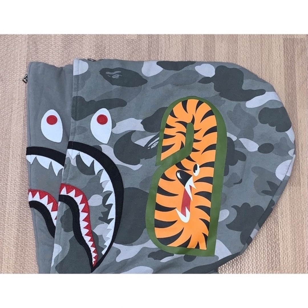 A BATHING APE - ☆激レア☆APE ダブル フード シャークパーカー A BATHING APE - ☆激レア☆APE ダブル フード シャークパーカー