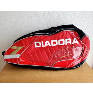 ディアドラ(DIADORA)のテニス用ラケットバッグ　DIADORA 赤(その他)