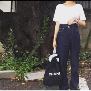 シャネル(CHANEL)の大人気⭐︎CHANEL ノベルティ 巾着バッグ 大サイズ  プールバッグ(ショルダーバッグ)