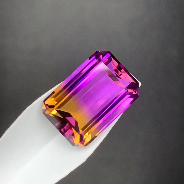 ⭐︎【天然】アメトリン ルース 18.53ct ハンドメイドの素材/材料(各種パーツ)の商品写真