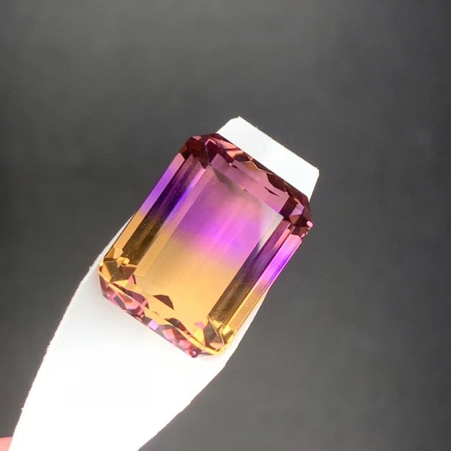 ⭐︎【天然】アメトリン ルース 21.08ct-