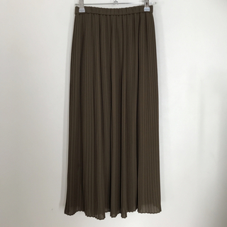 ユニクロ(UNIQLO)のユニクロ　ロングプリーツスカート　XS(ロングスカート)