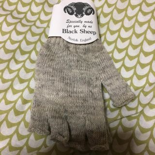 アーバンリサーチ(URBAN RESEARCH)のBlack Sheep 英国製フィンガーレスミット新品 アーバンリサーチ(手袋)