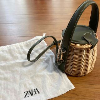 ザラ(ZARA)の【新品•未使用】ZARA カゴバック(かごバッグ/ストローバッグ)