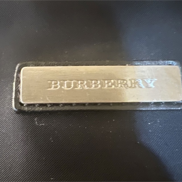 BURBERRY(バーバリー)の【やや汚れあり】Burberry ビジネスバッグ　ブラック　ショルダー紐欠品 メンズのバッグ(ビジネスバッグ)の商品写真