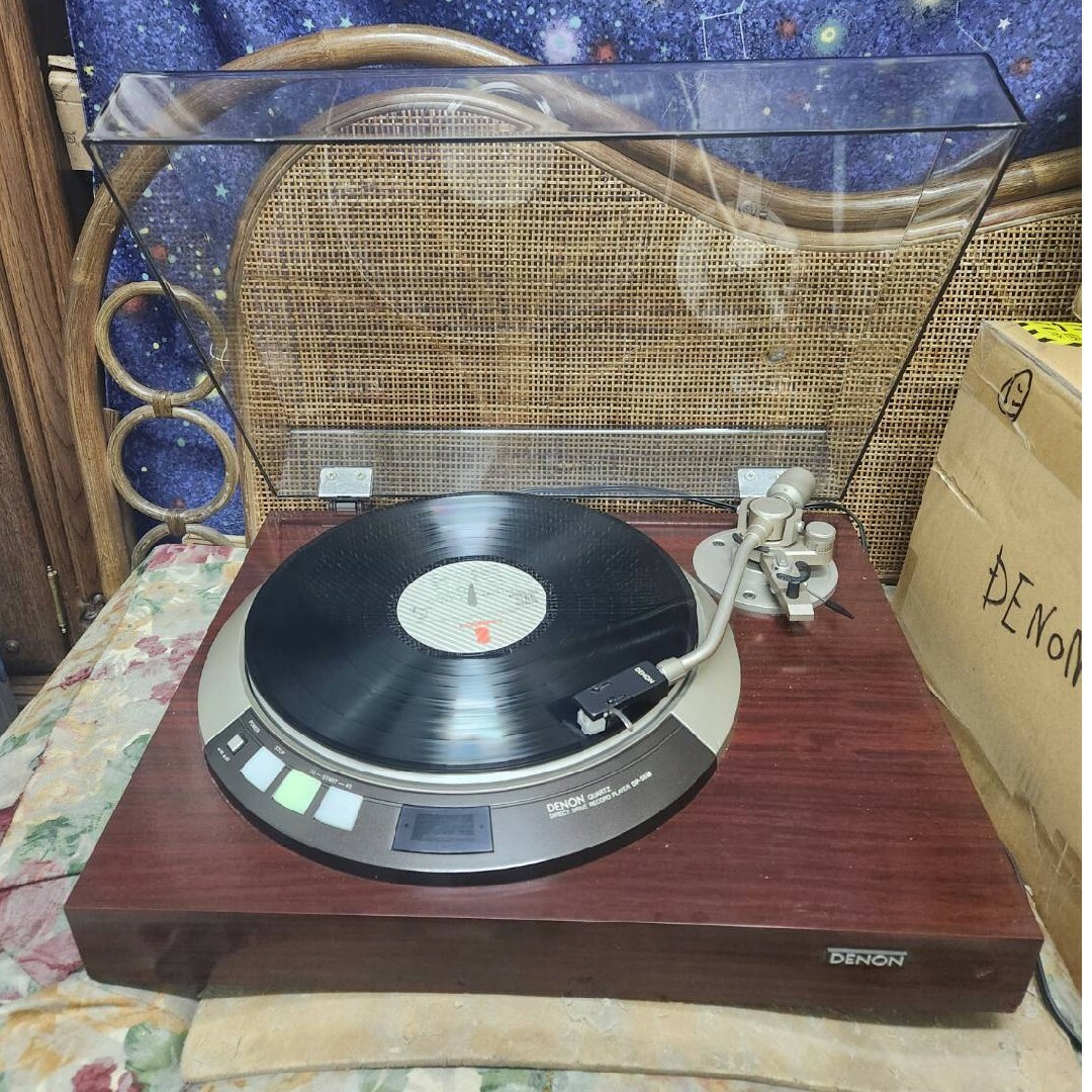 レストア超美品！新品カートリッジ付！DENONレコードプレーヤーDP-55M