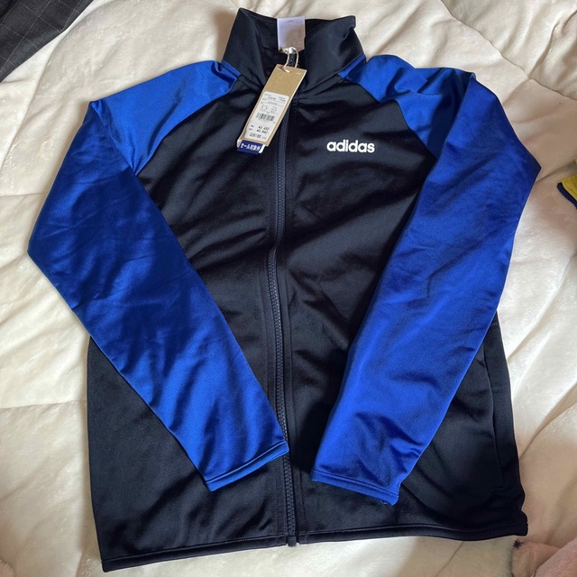 adidas(アディダス)のアディダス　150ジャージ　上のみ キッズ/ベビー/マタニティのキッズ服男の子用(90cm~)(ジャケット/上着)の商品写真