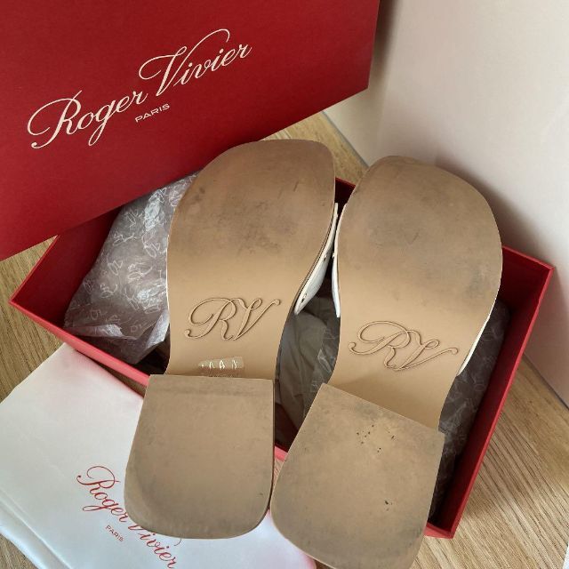 roger vivier★ストラップビジューサンダル　ロジェヴィヴィエ