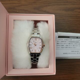 新品未使用】Venus TIARA 腕時計の通販 by Jasmine |ラクマ