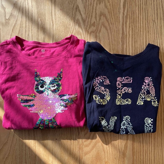 GAP(ギャップ)の✨子供服140−150cm✨（GAP）2枚セット キッズ/ベビー/マタニティのキッズ服女の子用(90cm~)(Tシャツ/カットソー)の商品写真