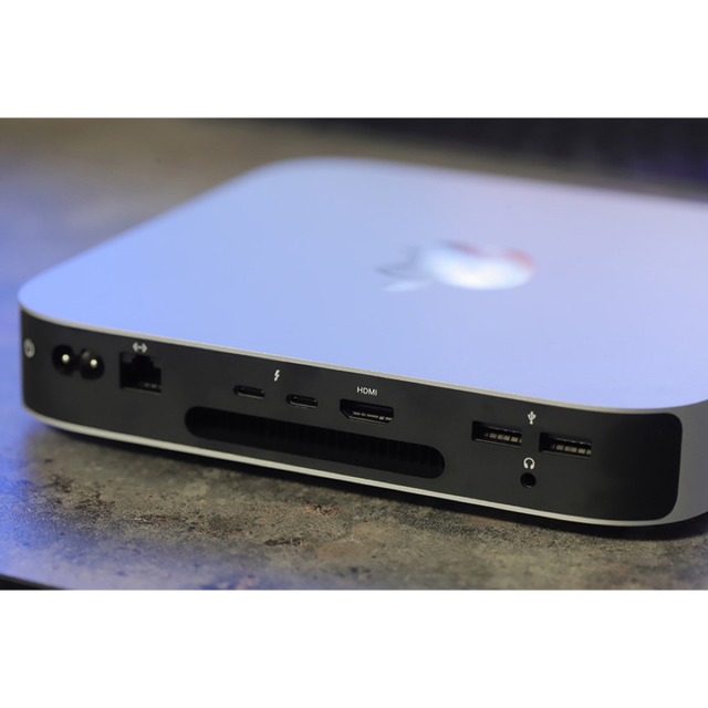 Mac (Apple)(マック)のM2 Mac mini 2023年モデル MMFJ3J/A アップル マックミニ スマホ/家電/カメラのPC/タブレット(デスクトップ型PC)の商品写真