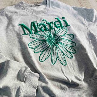 mardi mercredi 刺繍 マルディメクルディ トレーナー