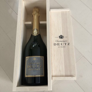 r1212様　DEUTZ  ドゥーツ　シャンパーニュ　桐箱入り　(シャンパン/スパークリングワイン)