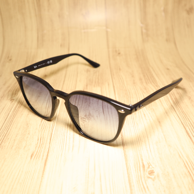 Ray-Ban(レイバン)の高速で発送！　国内正規品　レイバン　朝倉未来着用！　RB4258F-601/19 メンズのファッション小物(サングラス/メガネ)の商品写真