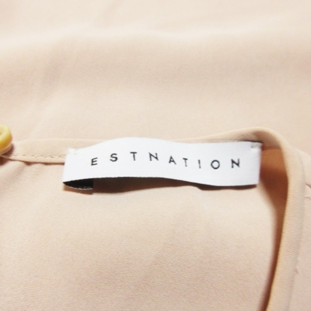 ESTNATION(エストネーション)のエストネーション ブラウス クルーネック 半袖 変形 ドレープ 38 ピンク レディースのトップス(シャツ/ブラウス(半袖/袖なし))の商品写真