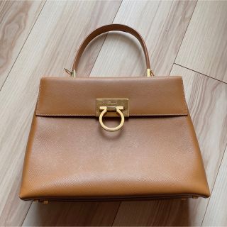 サルヴァトーレフェラガモ(Salvatore Ferragamo)のフェラガモバックルトップハンドルバッグヴィンテージ(ハンドバッグ)