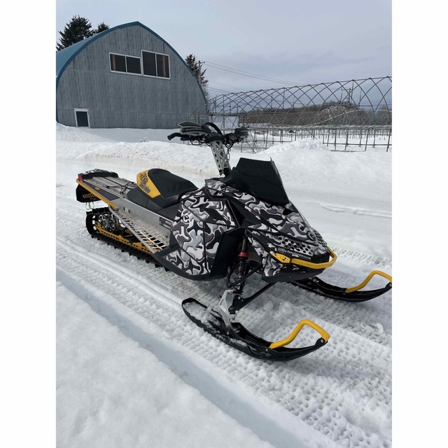 スノーモービル　ski-doo