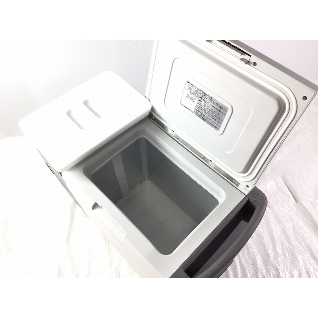 ☆極美品☆ TWINBIRD ツインバード 100V ポータブル低温冷凍 ☆極美品☆ TWINBIRD ツインバード 100V ポータブル低温冷凍