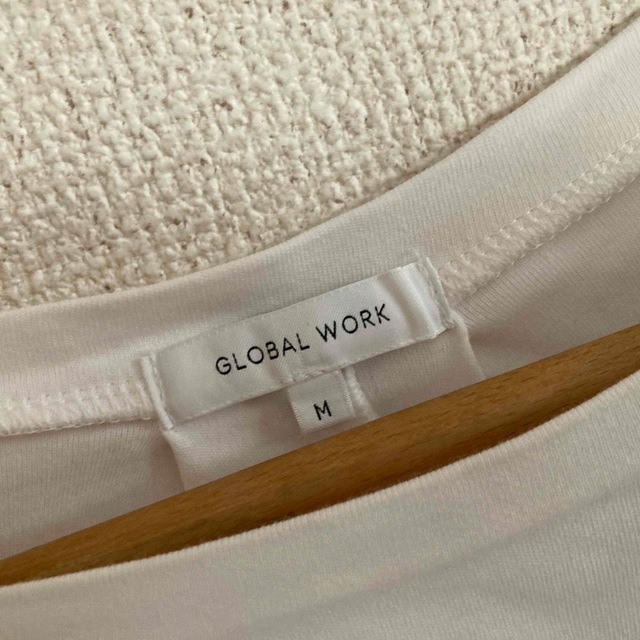 GLOBAL WORK(グローバルワーク)のGLOBAL WORK 白Tシャツ レディースのトップス(Tシャツ(半袖/袖なし))の商品写真