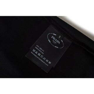 PRADA - ☆大人気 美品 半袖Tシャツの通販 by マキノ アキラ's shop 
