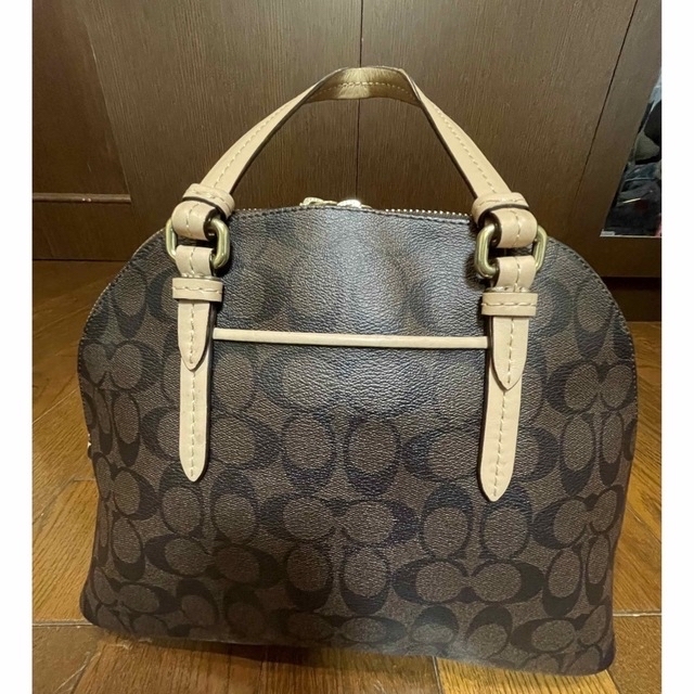 COACH(コーチ)の【訳あり】　coach コーチ　本革　バッグ レディースのバッグ(ハンドバッグ)の商品写真