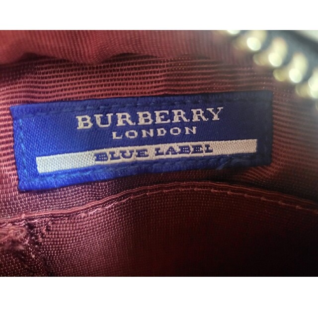 BURBERRY BLUE LABEL(バーバリーブルーレーベル)のバーバリーブルーレーベル　ポシェット レディースのバッグ(ショルダーバッグ)の商品写真