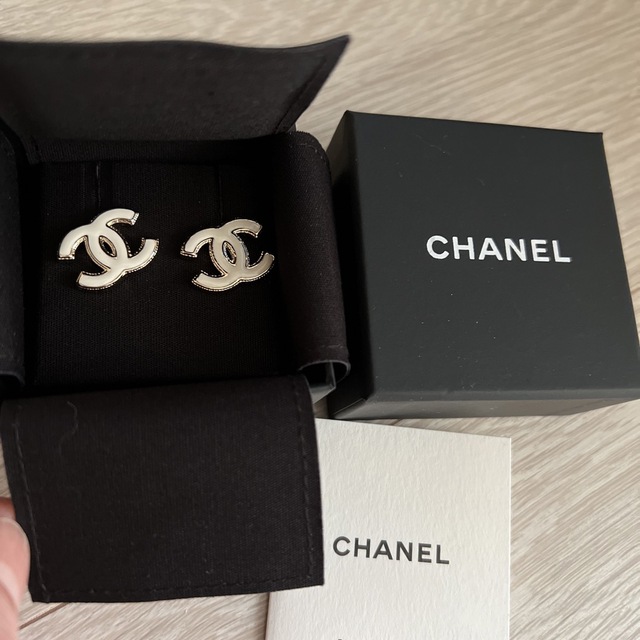 新品未使用品 ♡ CHANEL シャネル ♡ ピアス