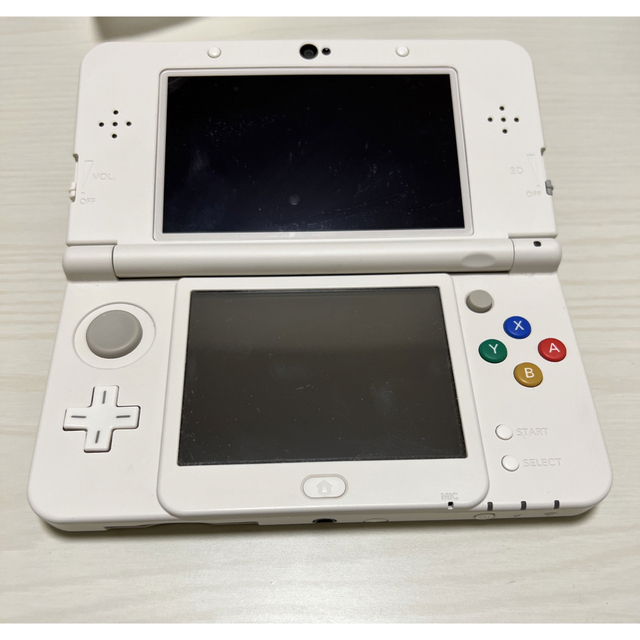 Nintendo 3DS New 本体 ホワイト　純正アダプター付き