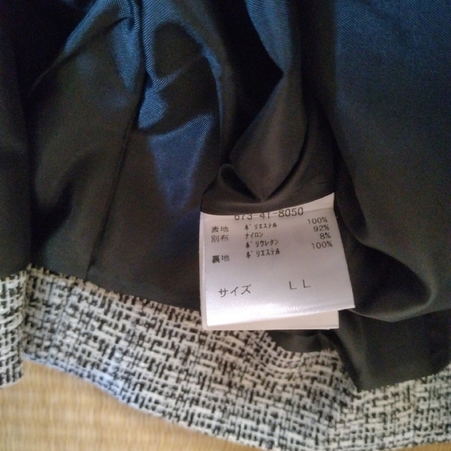 HONEYS(ハニーズ)のハニーズ　ノーカラージャケット　ブラック　LL レディースのフォーマル/ドレス(スーツ)の商品写真