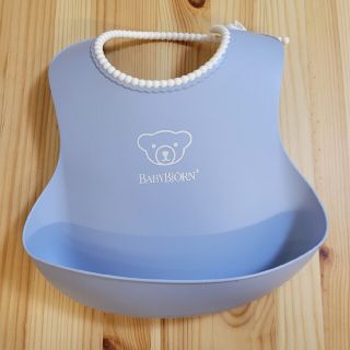 ベビービョルン(BABYBJORN)のBabyBjorn  食事用スタイ(お食事エプロン)