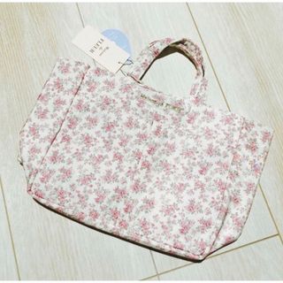 メゾンドフルール(Maison de FLEUR)のメゾンドフルール★新品 お花柄 バッグインバッグ トートバッグ(トートバッグ)