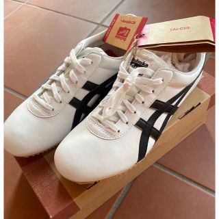 オニツカタイガー(Onitsuka Tiger)のオニツカタイガー TAI-CHI タイチ　25cm 新品未使用(スニーカー)