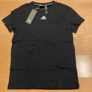 アディダス(adidas)のadidas アディダス　160 Tシャツ　タグ付き　黒　半袖(Tシャツ/カットソー)