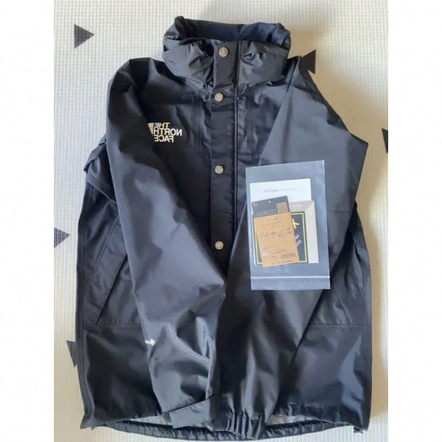 THE NORTH FACE(ザノースフェイス)のオッコン様専用☆ノースフェイスマウンテンレインテックスジャケット新品ブラックL レディースのジャケット/アウター(ナイロンジャケット)の商品写真