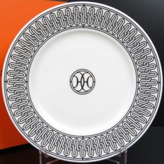 エルメス(Hermes)の未使用品 HERMES エルメス 23cm 陶器　食器　プレート　インテリア 皿 陶器 ホワイト【中古】(食器)