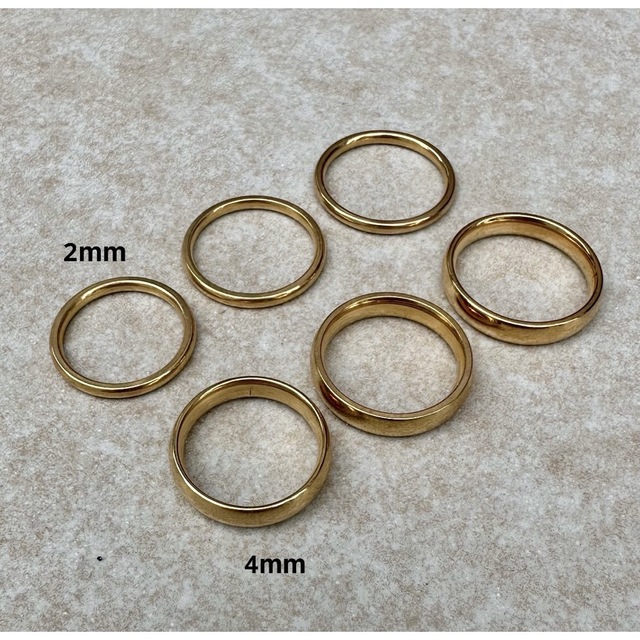 ゴールド リング　ステンレス　金アレ対応　指輪　goldring レディースのアクセサリー(リング(指輪))の商品写真
