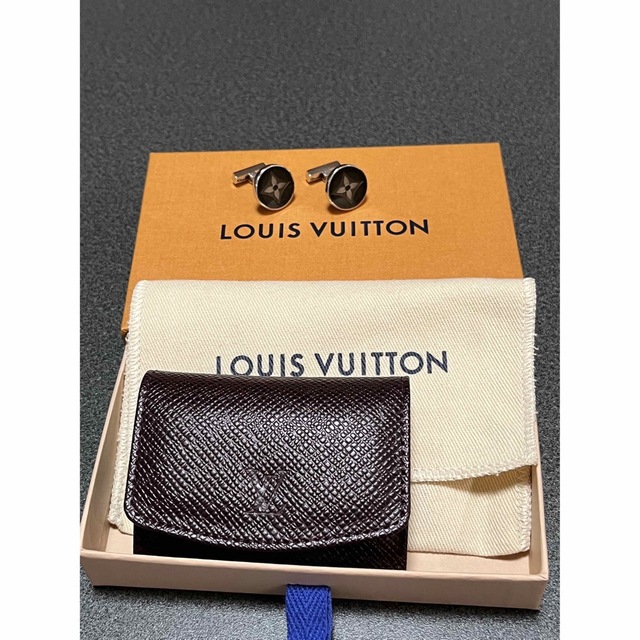 LOUIS VUITTON(ルイヴィトン)のルイヴィトン カフス ブトンドゥマンシェットフルール メンズのファッション小物(カフリンクス)の商品写真