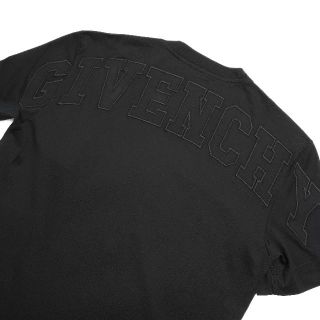 GIVENCHY - 新品 Givenchy 三角コーン プリント バックロゴ Tシャツの ...