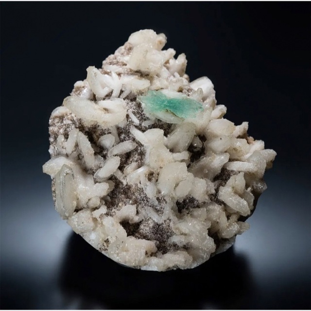 インド グリーンアポフィライト C811 天然石 原石 鉱物 標本 鉱石 魚眼石