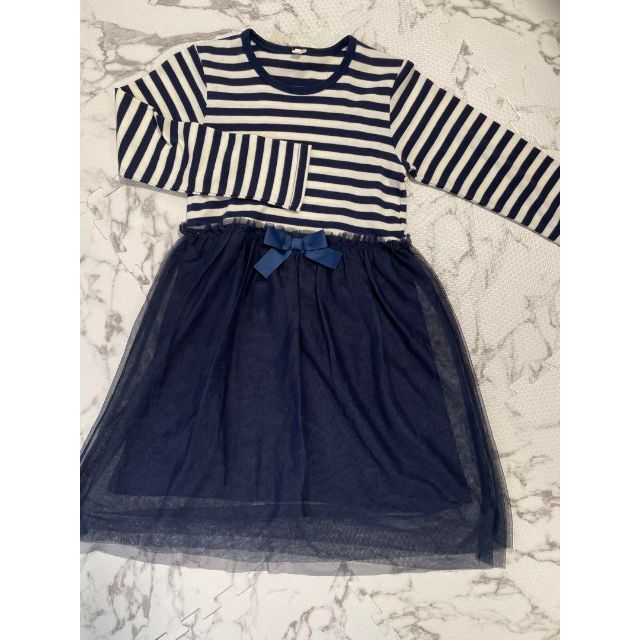 西松屋(ニシマツヤ)のボーダー×チュールワンピ♡130 新品 キッズ/ベビー/マタニティのキッズ服女の子用(90cm~)(ワンピース)の商品写真