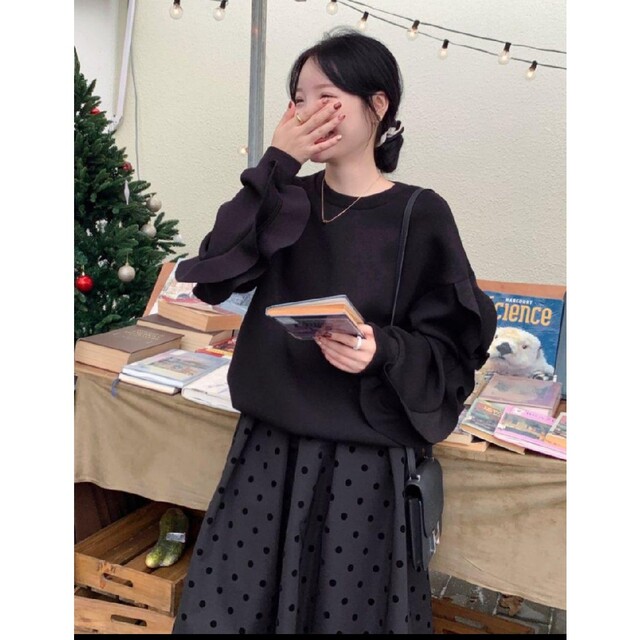 BIRTHDAY BASH(バースデーバッシュ)の※専用　BB BirthdayBash FRILL SLEEVE SWEATER レディースのトップス(ニット/セーター)の商品写真