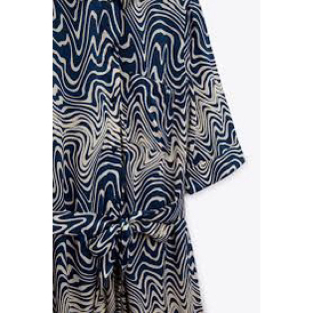 ZARA(ザラ)のZARA ロングプリントドレス　ブルー レディースのワンピース(ロングワンピース/マキシワンピース)の商品写真