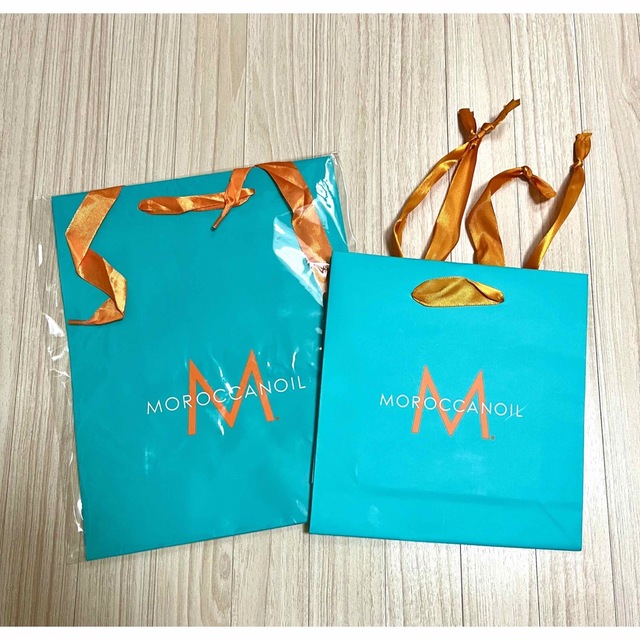 Moroccan oil(モロッカンオイル)のモロッカンオイル ショップバック ショッパー 紙袋 コスメ/美容のヘアケア/スタイリング(トリートメント)の商品写真