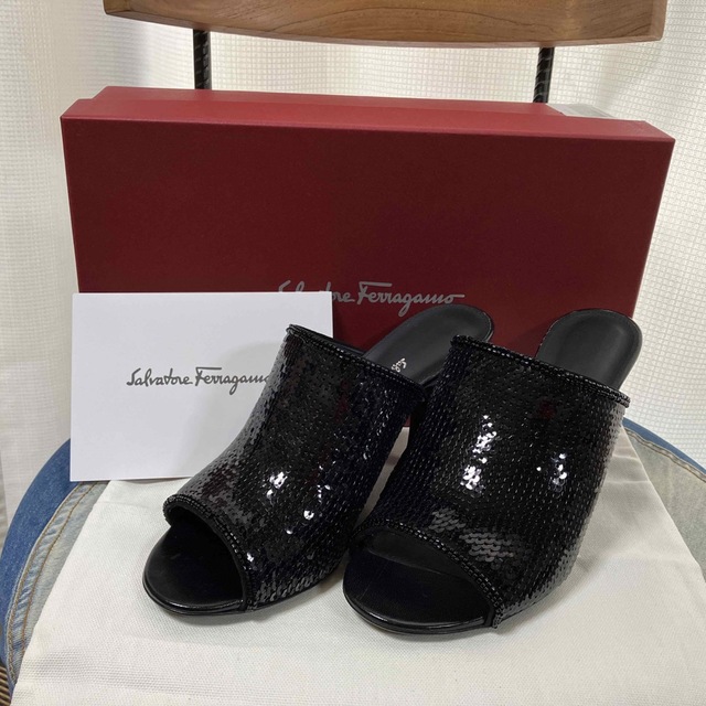 サルヴァトーレ フェラガモ サンダル ミュール Janine Sandal