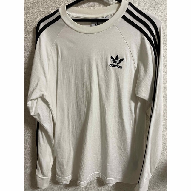 adidas(アディダス)のadidas ロンT メンズのトップス(Tシャツ/カットソー(七分/長袖))の商品写真