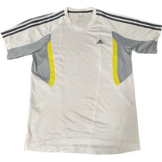 アディダス(adidas)のadidasスポーツウェアTシャツ(その他)